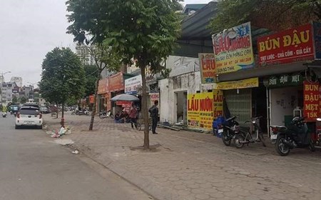 Xử lý nghiêm vi phạm về đất đai, xây dựng dọc đường Nguyễn Hoàng (Hà Nội)